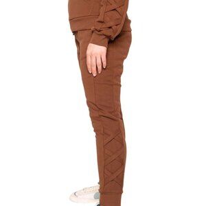LATTICE JOGGER (CHOCOLATE)